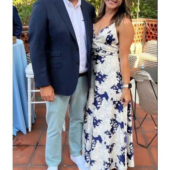 Lulu's Navy and Cream Floral Maxi Dress - Picture 9 of 15